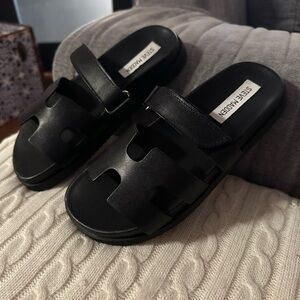 Steve Madden Mayven Black Leather Sandal